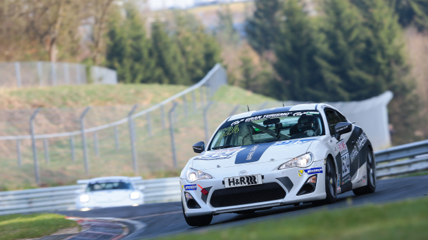 © VLN | Een Toyota GT86 van Auer in 2017, vergelijkbaar met waar Juncadella het jaar ervoor mee reed