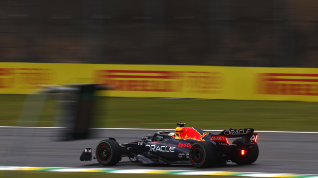 Verstappen tijdens Q1 in Brazilië