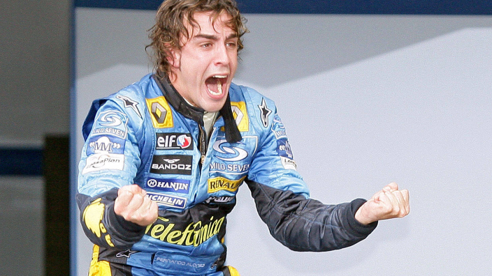 Fernando Alonso receives iconic F1 tribute from sporting superstar