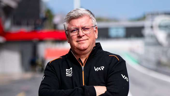Ex-F1 boss plots return with new 12th team