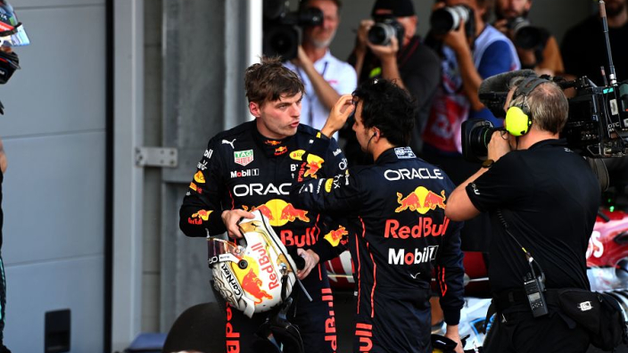 Perez lyrisch over Verstappen: "Misschien wel de beste Formule 1-coureur ooit"