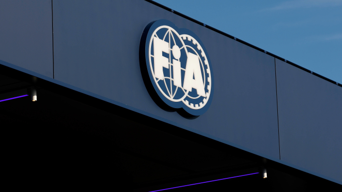 FIA calls emergency meeting over Mercedes engine controversy