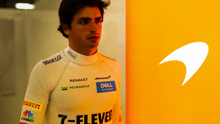 Sainz kritisch op F1: 'Zo krijg je de tribunes niet meer vol'