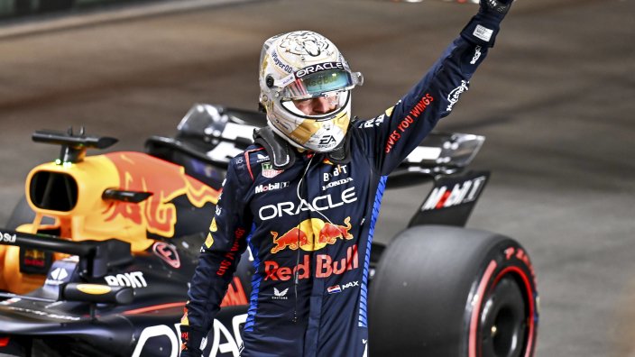 VIDEO | Verstappen al begonnen met testen