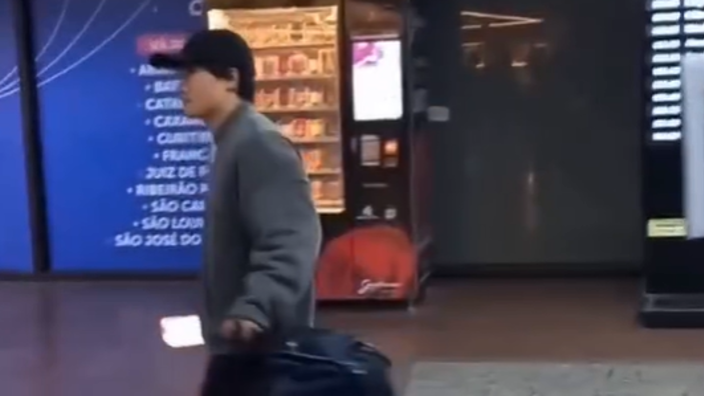 Ditched by Red Bull already? Yuki Tsunoda left abandoned at airport