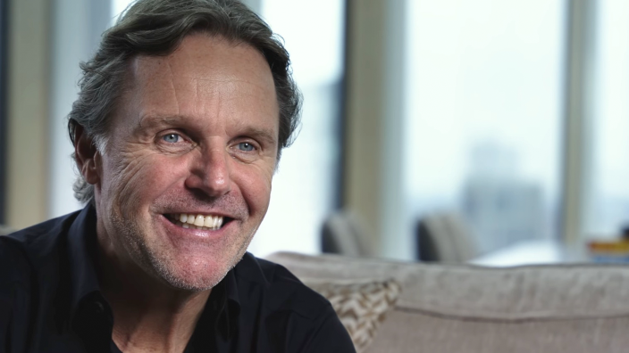 Hezemans defends Verstappen’s Barcelona clash with Russell