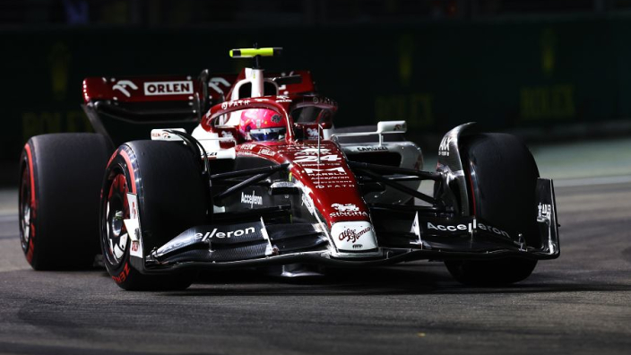 Alfa Romeo krijgt €10.000 boete voor het niet inleveren van banden | F1 Shorts