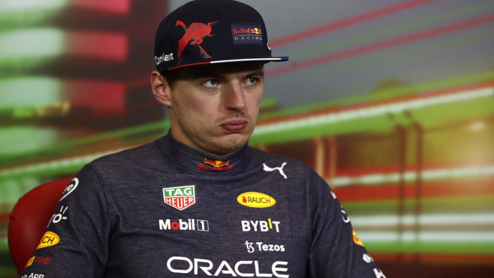 Hakkinen zag 'zeer belangrijke overwinning voor Max': "Leclerc geluk aan zijn zijde"