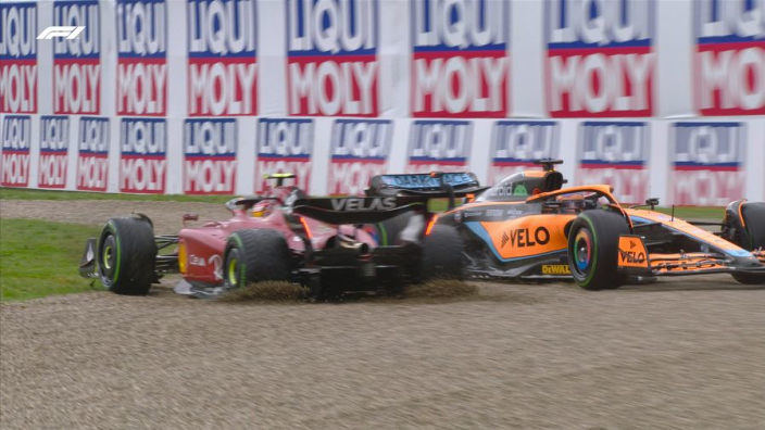 Ricciardo neemt verantwoordelijkheid voor botsing Sainz