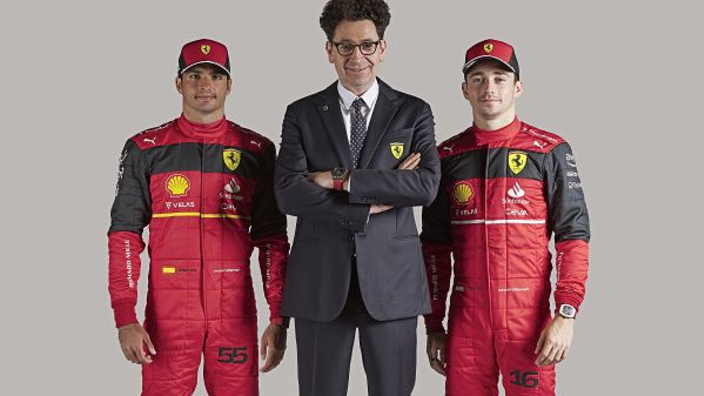 Pour Binotto, ses pilotes doivent "placer la barre plus haut" avec Ferrari