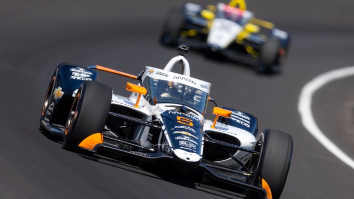 McLaren star in multi-car crash with ex-F1 drivers at Indy 500