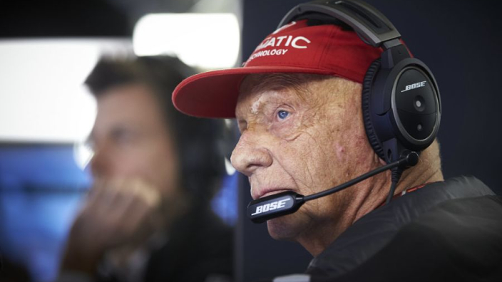 Lauda aurait "tiré son chapeau" à de Vries après ses débuts en F1 - Wolff