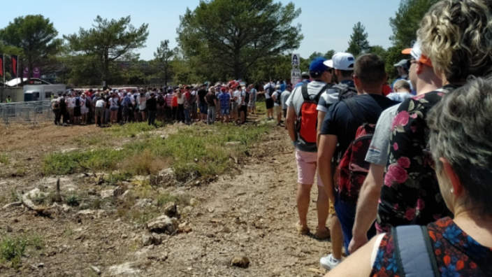 F1 fans fume at French GP 'chaos'