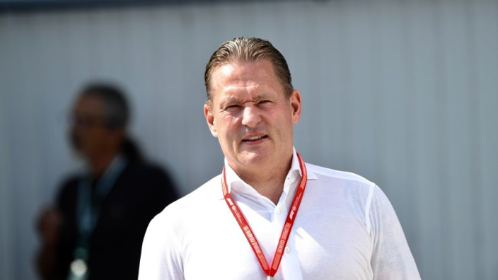 Jos Verstappen onthult: 'Deze Red Bull- en Mercedes-kopstukken mogen elkaar niet' - Vimarsana News
