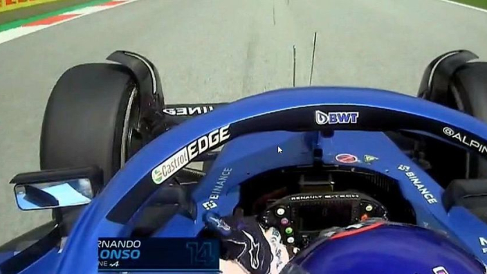 VIDEO: El regaño de Fernando Alonso a Tsunoda a 300 km/h