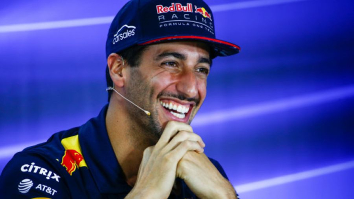 Ricciardo smiling again... - GPFans.com