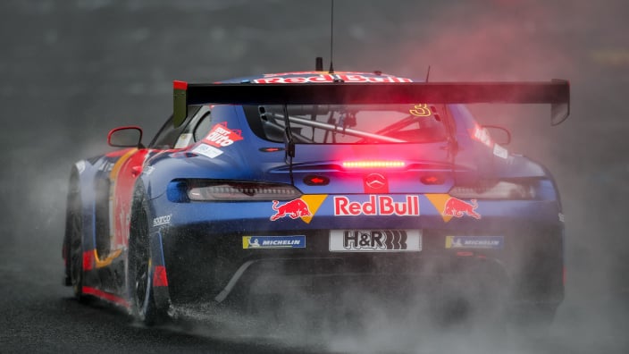 Max Verstappen prepares for Nürburgring night racing debut amid challenging weather