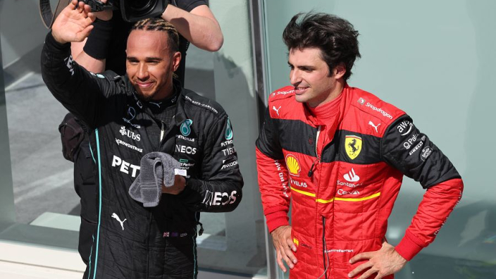 Mercedes respalda a Carlos Sainz: 'Llegará tu día'