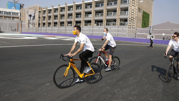 Ricciardo draws Jeddah Macau comparison