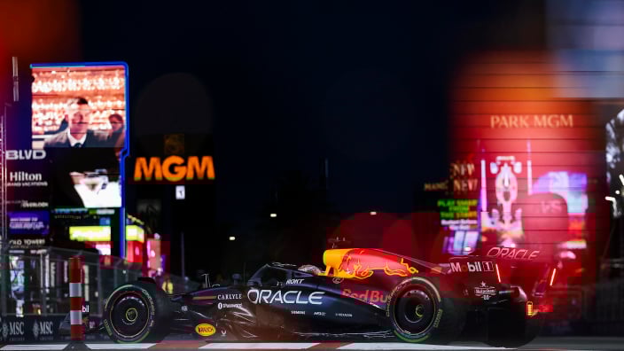 F1 fan finds genius way to watch the Las Vegas GP for FREE