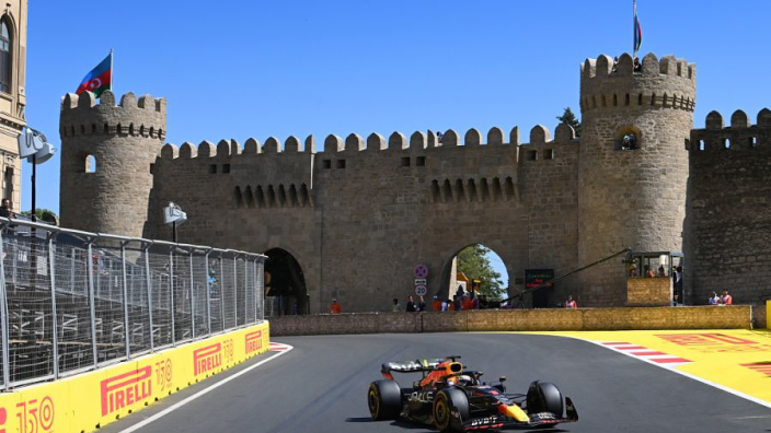 Checo Pérez, Max Verstappen y otros cinco pilotos, con nuevo motor en Bakú