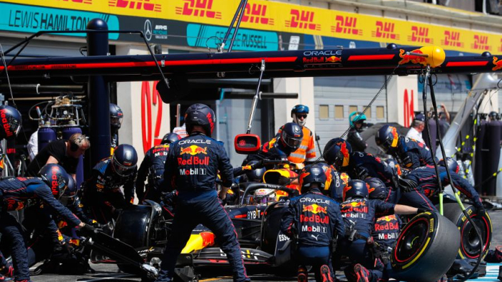 Verstappen appelle Red Bull à ne pas se reposer sur ses lauriers