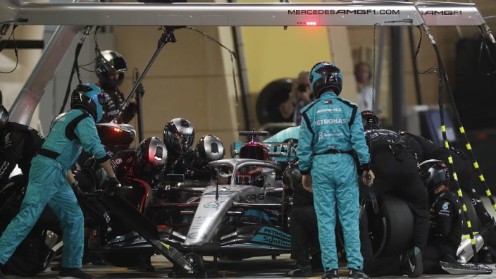 Mercedes zoekende: "Niet verwacht van team met acht wereldtitels op rij"
