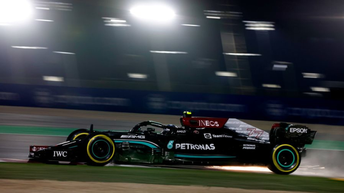 Bottas verklaart snelheid Mercedes: 'We hebben veel geleerd over de afstelling'