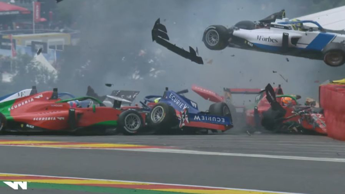 W Series qualifying interrupted by huge Spa shunt
