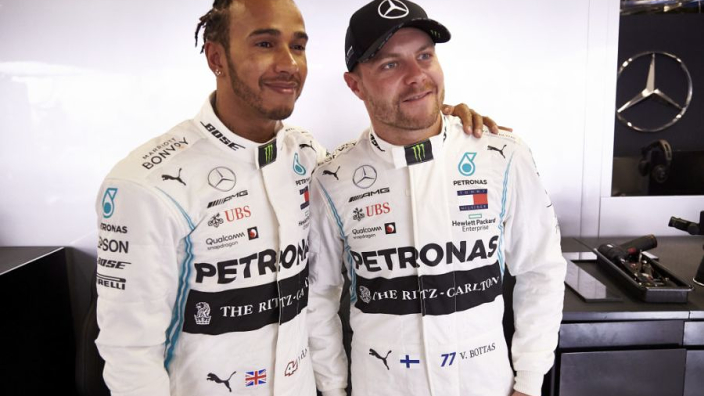 Mercedes play down Vettel rumours: "We're sticking with our two boys"
