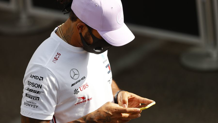 Hamilton onthult waarom hij al zijn Instagram-posts verwijderde in 2017