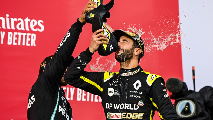 Ricciardo not running scared of future Hamilton link-up - GPFans.com