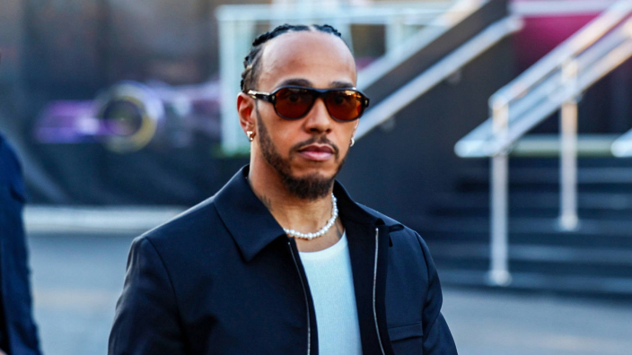 Lewis Hamilton 'absolutely slaughtered' after controversial TV show joke