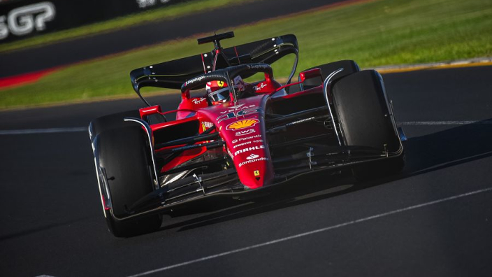 Lammers nog niet zo zeker van Ferrari: "Dan zul je zien hoe kwetsbaar de bolide is"