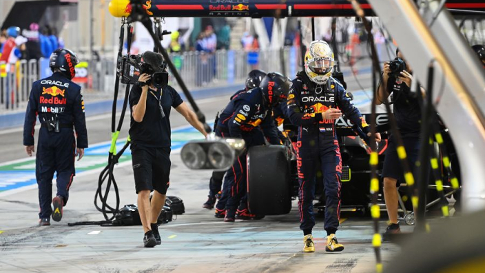 El abandono de Verstappen en Bahréin no fue por la bomba de gasolina