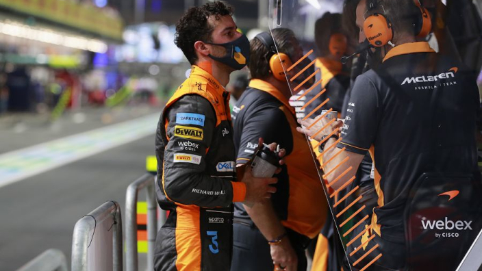 McLaren se disculpa con Daniel Ricciardo por el abandono en Jeddah