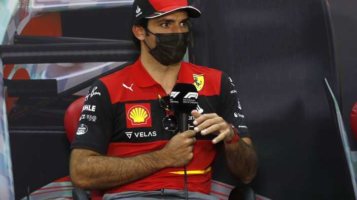 Carlos Sainz: Voy a competir con Leclerc y espero sea por el título de F1