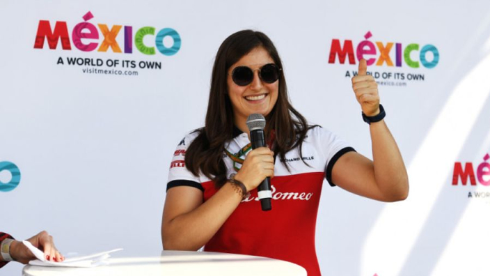 Calderon wants to prove women can handle F1 car