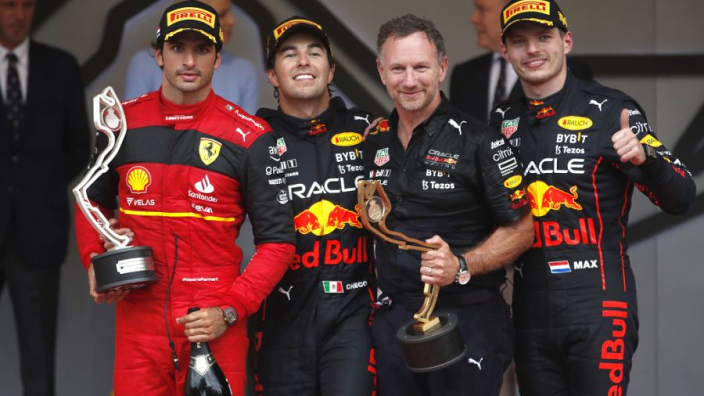 Red Bull aarzelt: "Team moet uitspreken dat Verstappen eerste coureur is"