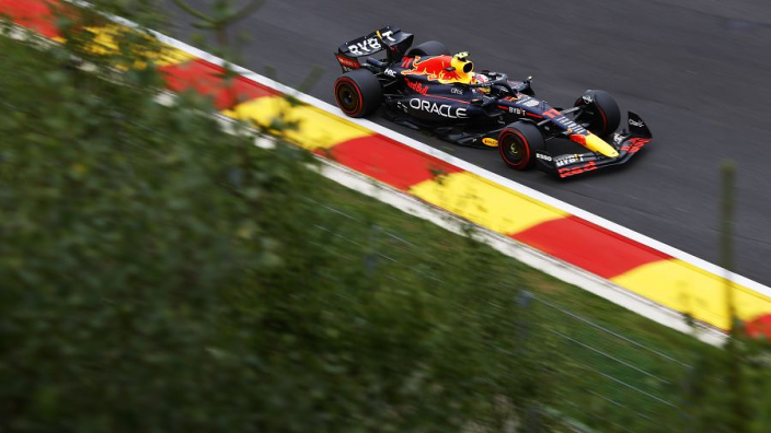 Perez en Verstappen te snel voor Ferrari tijdens derde vrije training in België