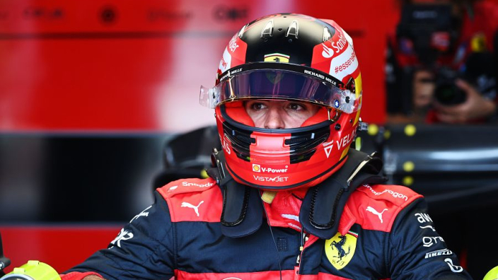 Sainz defends Ferrari confusion despite wasting 'life-risking' charge