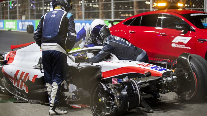 Haas estime à 1 million de dollars les dommages sur la voiture de Schumacher