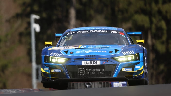 Audi zegeviert in Race 2 van 24h Nürburgring Qualifiers, Verstappen P39 na schade