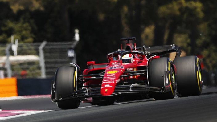 Boordradio: Leclerc door het lint na crash op Paul Ricard