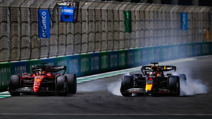 Horner geniet van competitie met Ferrari: "Er zitten hele kleine marges tussen ons"