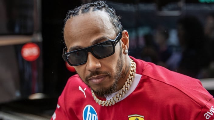 Lewis Hamilton legacy BULLDOZED by F1 champion