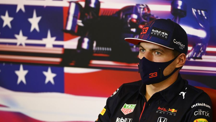 Ricciardo verkleed als cowboy, Schumacher en Vettel spelen Jenga | GPFans Social Wall