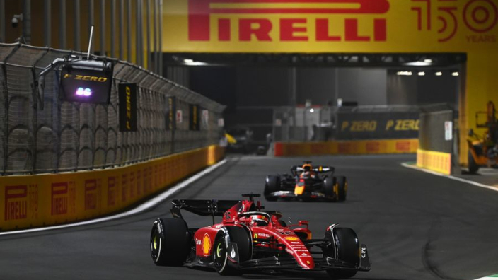 Leclerc sportief na episch duel met Verstappen: "Elke race zou zo moeten zijn"