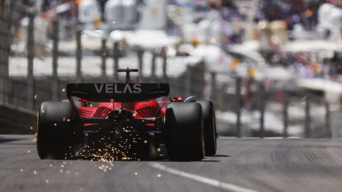 Charles Leclerc lidera las FP1 del GP de Mónaco; Checo Pérez segundo