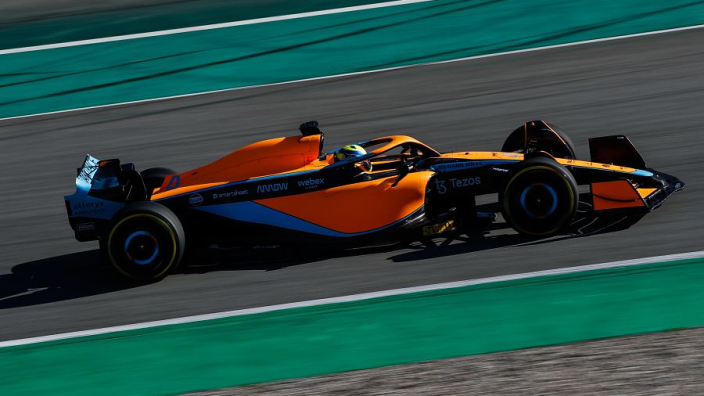 VIDEO : Embarquez à bord de la McLaren pour un tour à Barcelone